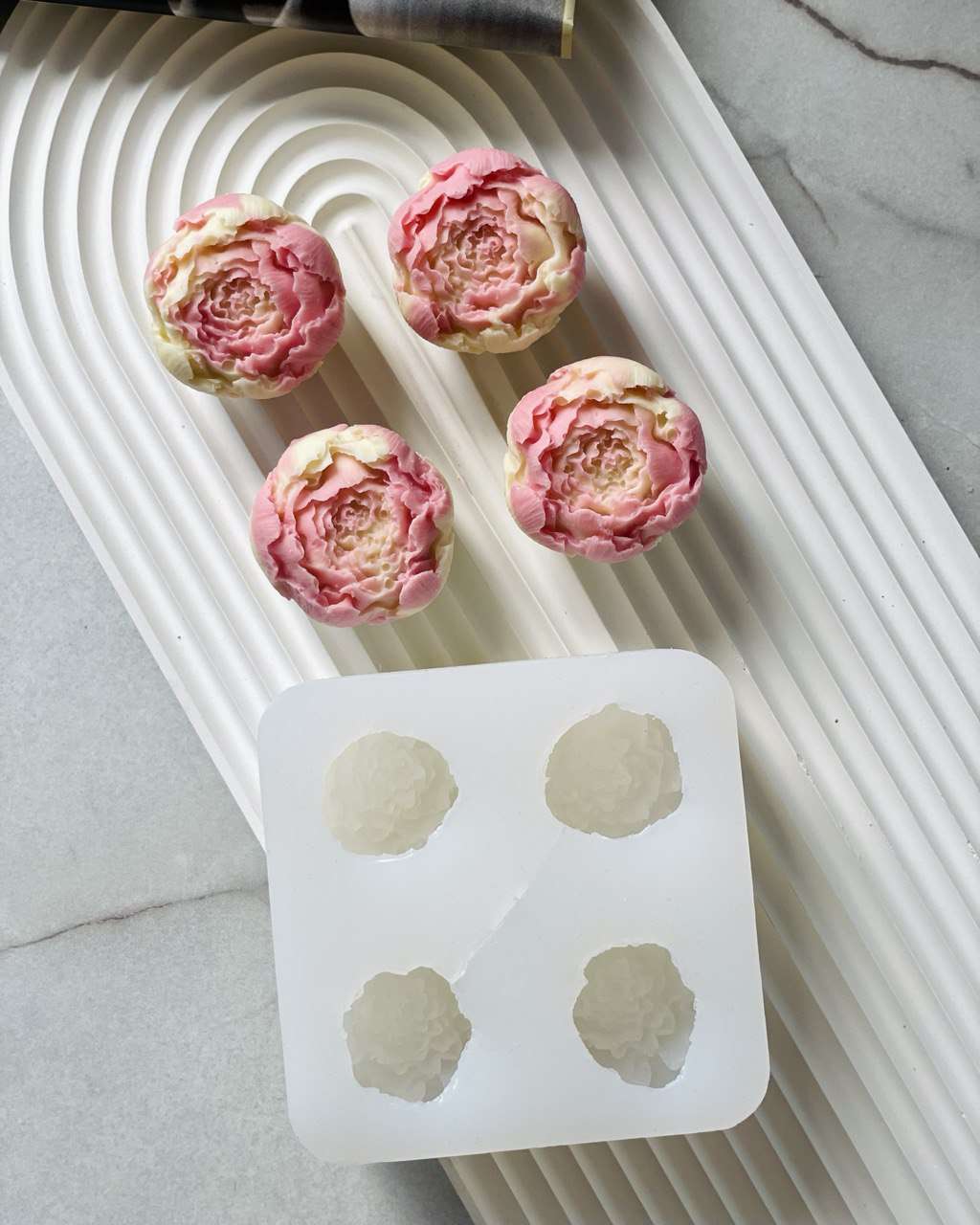 Piwonia (4szt) w jednej formie